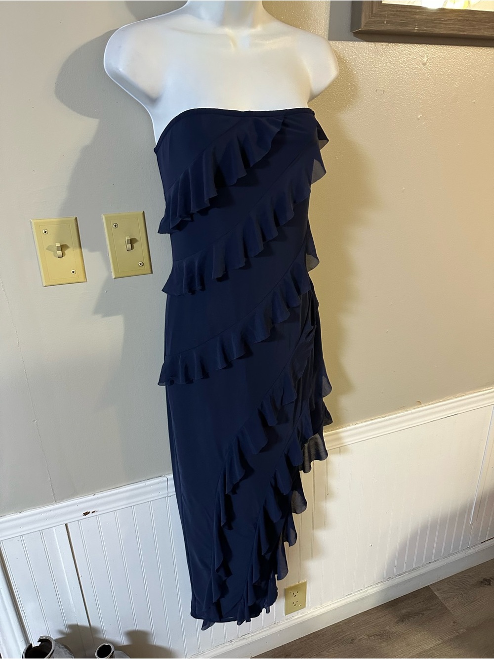 Strapless Navy Ruffle Midi Dress - Picture 4 of 7